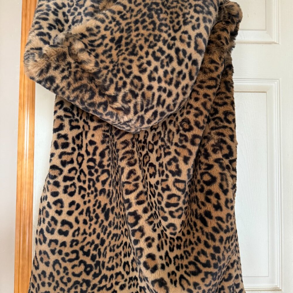 Zara Leopard Faux Fur Hooded Vest Size Small